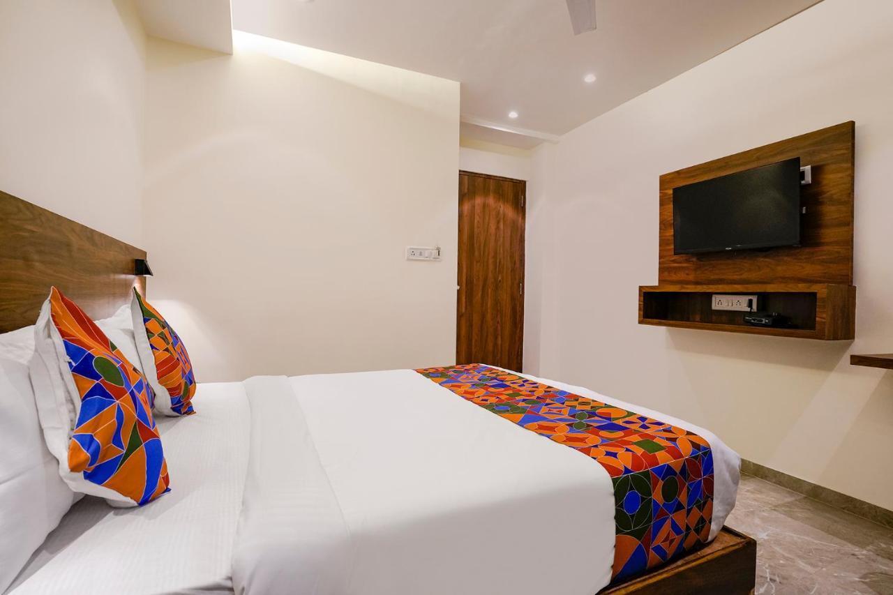 Fabhotel Antlers 孟买 外观 照片